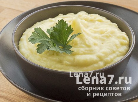 Картофельное пюре с молоком и сливочным маслом