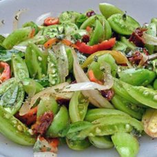 Салат из зеленых помидоров на зиму: рецепты домашних овощных заготовок