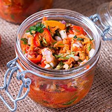 Салаты из помидоров, перца и моркови на зиму: рецепты домашних заготовок
