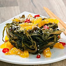 Салат из морской капусты: рецепты