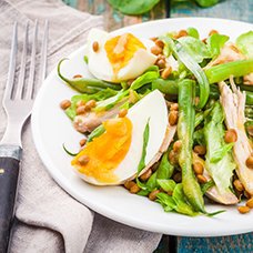 Салат из стручковой фасоли с яйцом: рецепты