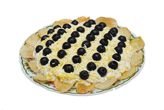 Салат Подсолнух с чипсами: рецепт классический, пошаговый рецепт с фото