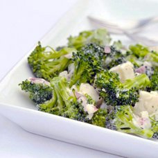 Салат с брокколи: рецепты