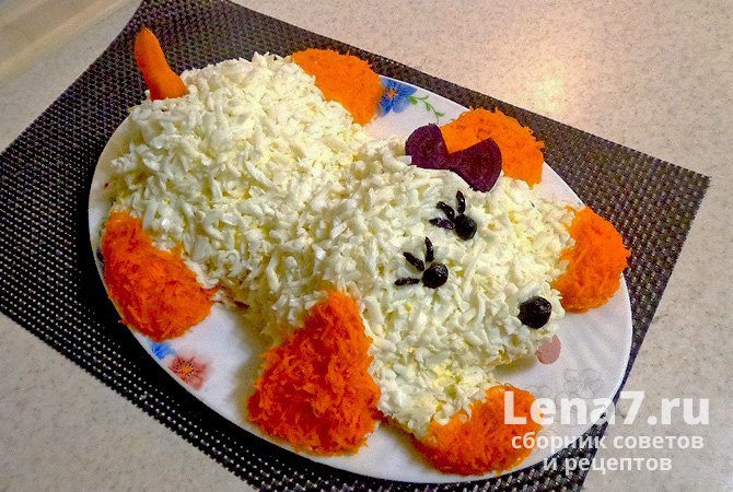 Праздничный салат «Собачка» с ветчиной, кукурузой и плавленым сыром